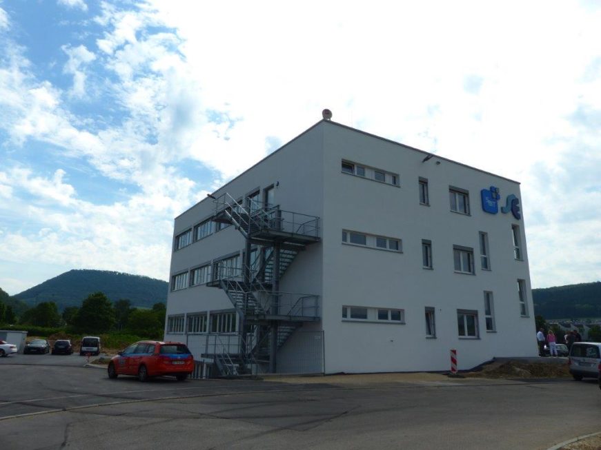 I-Bau-Abnahme und Urkundenübergabe-Donzdorf-Neubau Verwaltungsgebäude-Stahlbau-Industriebau-Komplettbau