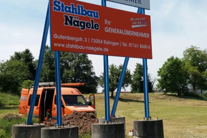 SF-Bau-Bauschild-Neubau Lagerhalle-Mainhard-Stahlbau-Schlüsselfertigbau