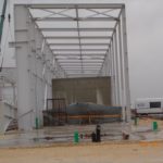 SF-Bau-Stellung Stahlgerüst trotz Dauerregen-Stahlbau-Schlüsselfertigbau