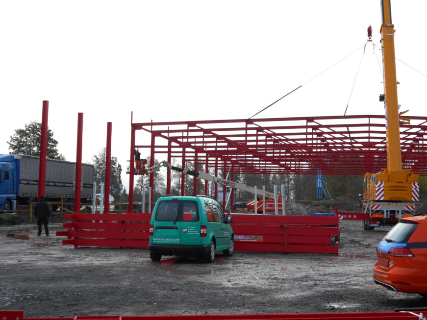 SF-Bau-Stellung Stahlkonstrukrion-Neuabu Lagerhalle-Mainhardt-Stahlbau-Schlüsselfertigbau