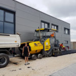 SF-Bau-Innenausbau-Außenbereich Parkplätze-Neubau Autohaus mit Ausstellungsraum-Böhmenkirch-Stahlbau-Schlüsselfertigbau