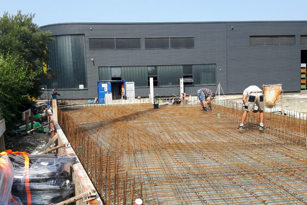 SF-Bau-Bodenplatte-Anbau Wareneingangshalle mit Sozialräumen-Eislingen-Stahlbau-Schlüsselfertigbau