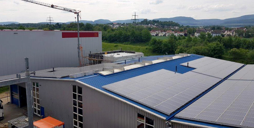 Sf-Bau-Dachabdichtung-betonage-Neubau Lagerhalle mit Büro-Eislingen-Stahlbau-Schlüsselfertigbau