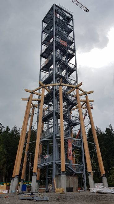 Stahlbau-Befestigungsdetails-Neubau Aussichtsturm-Schömberg-Stahlbau