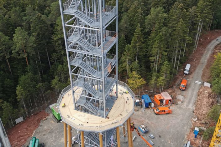 Stahlbau-Erste Ebene-Neubau Aussichtsturm-Schömberg-Stahlbau
