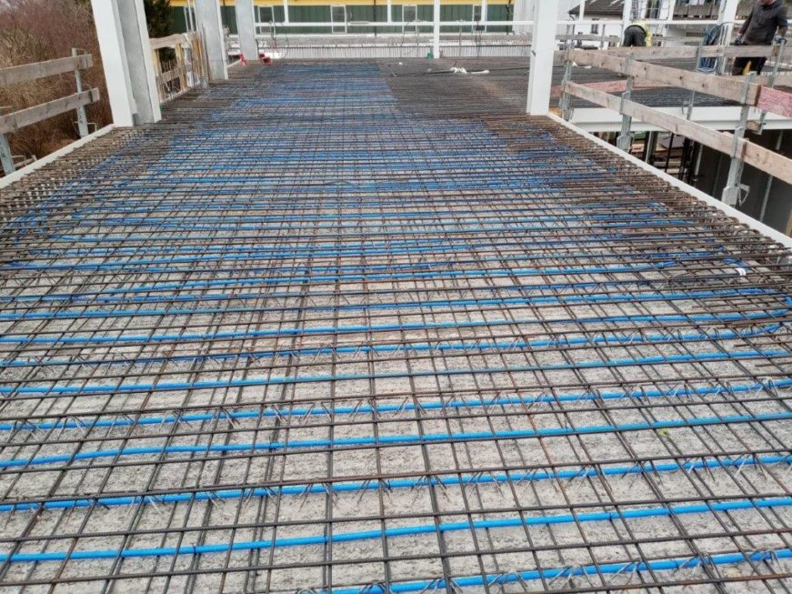 SF-Bau-Decke betonieren-Neubau Montagehalle für Großküchen-Eislingen-Schlüsselfertigbau