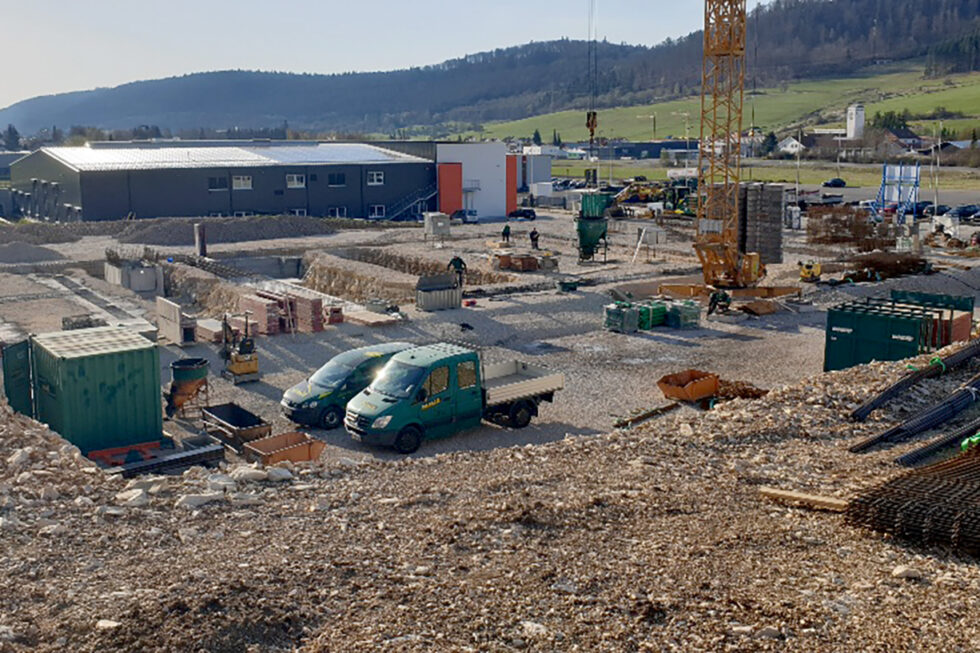 SF-Bau-Fundamentarbeiten-Neubau Fahrzeug-Reparaturhalle mit Büro-Burladingen-Schlüsselfertigbau