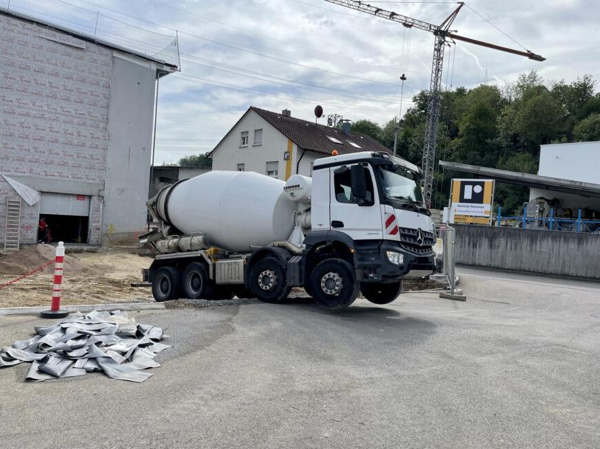 SF-Bau-Projektstart Fundamentarbeiten-Anbau Lagerfläche-Deizisau-Schlüsselfertigbau