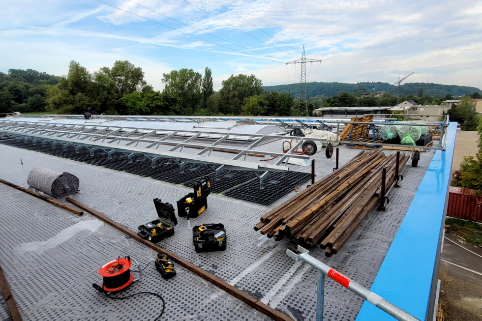 SF-Bau-Dacharbeiten-Neubau Produktionshalle mit Bürogebäude-Plochingen-Schlüsselfertigbau