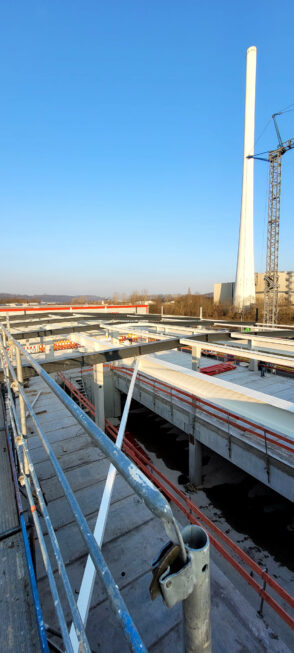 SF-Bau-Stahlkonstruktion-Dach-Treppenhaus-Stahlbau-Innenausbau-Anbau Lagerfläche-Deizisau-Schlüsselfertigbau